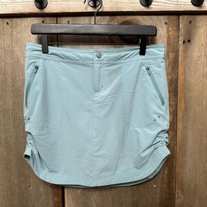 Title Nine The Rogue Skort in Light Blue Size 4 Women’s